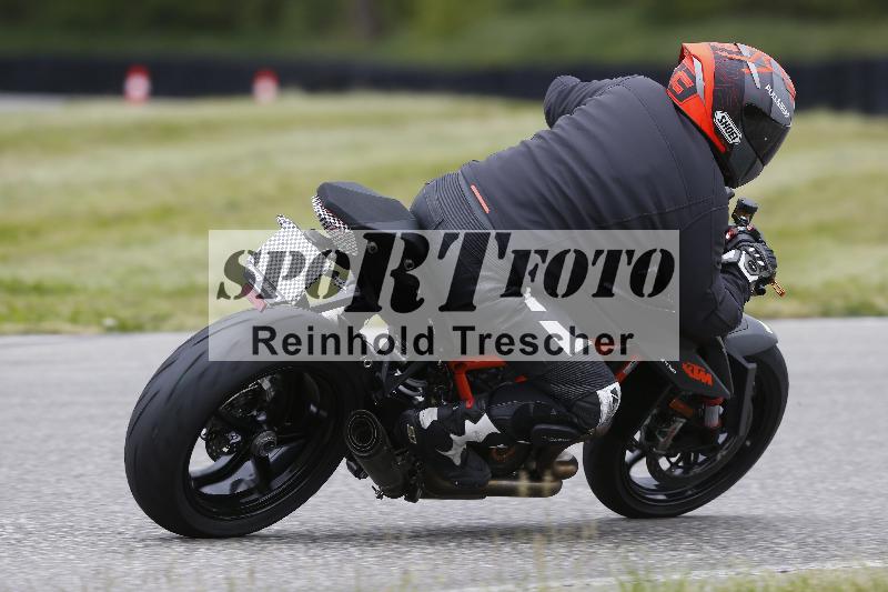 /Archiv-2024/13 22.04.2024 Plüss Moto Sport ADR/Einsteiger/13